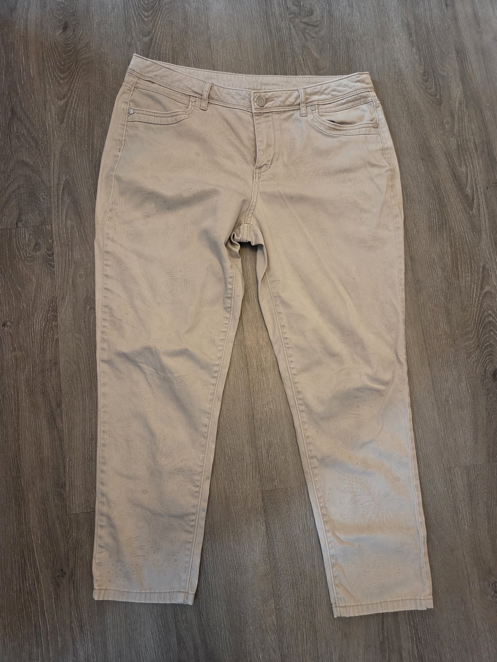 Simply Vera Vera Wang Beige Cropped Straight-Leg Jeans